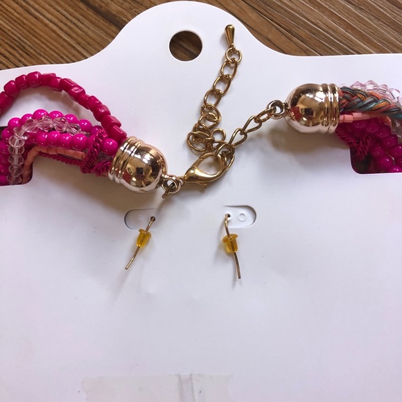 Beya Pink Beaded Necklace and Earring Set - Picture 4 of 6